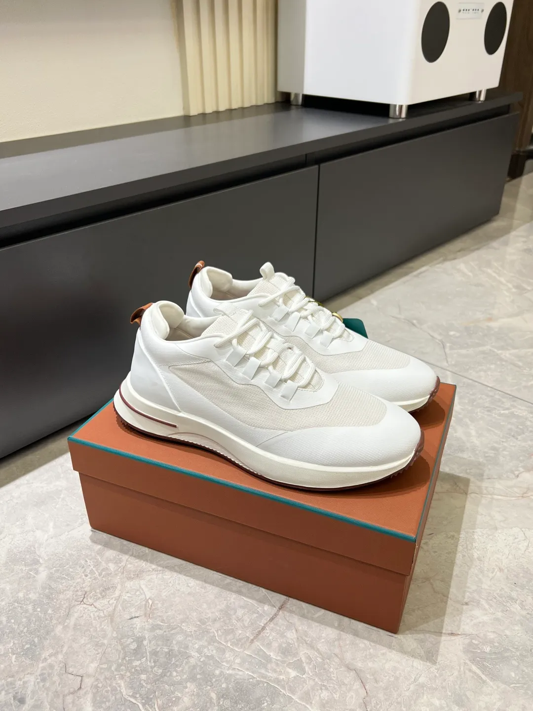 Men's men's shoes 💰p480 Loro men's shoes 💰piana niche classic jogging shoes, men's lace-up casual shoes and sneakers, high-quality lightweight and comfortable fabrics, suitable for outdoor leisure, the color scheme is young and energetic, and it looks great with sportswear or casual suits! Size: 38-44 (45 customized)